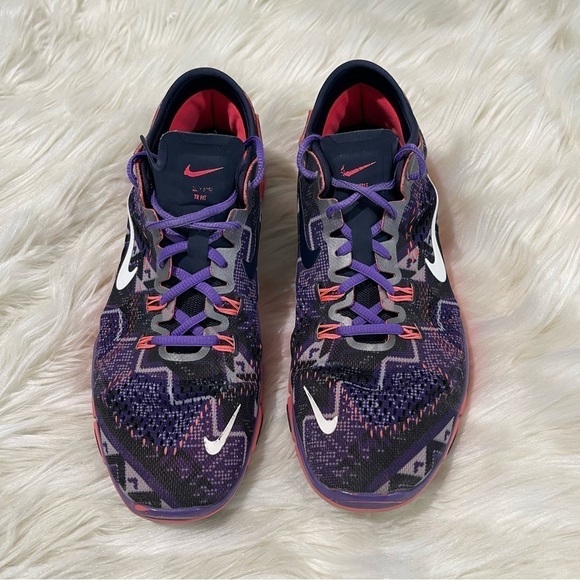 Women’s Nike TR Fit Black & Purple Running Shoes Size 9.5 US! - Picture 2 of 7